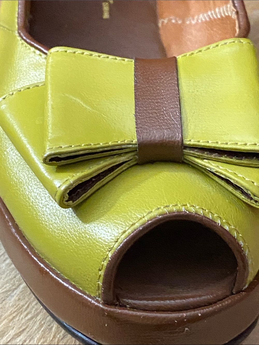 Women’s Lime Green and Brown Peep-Toe Bow Flats - Picture 7 of 7